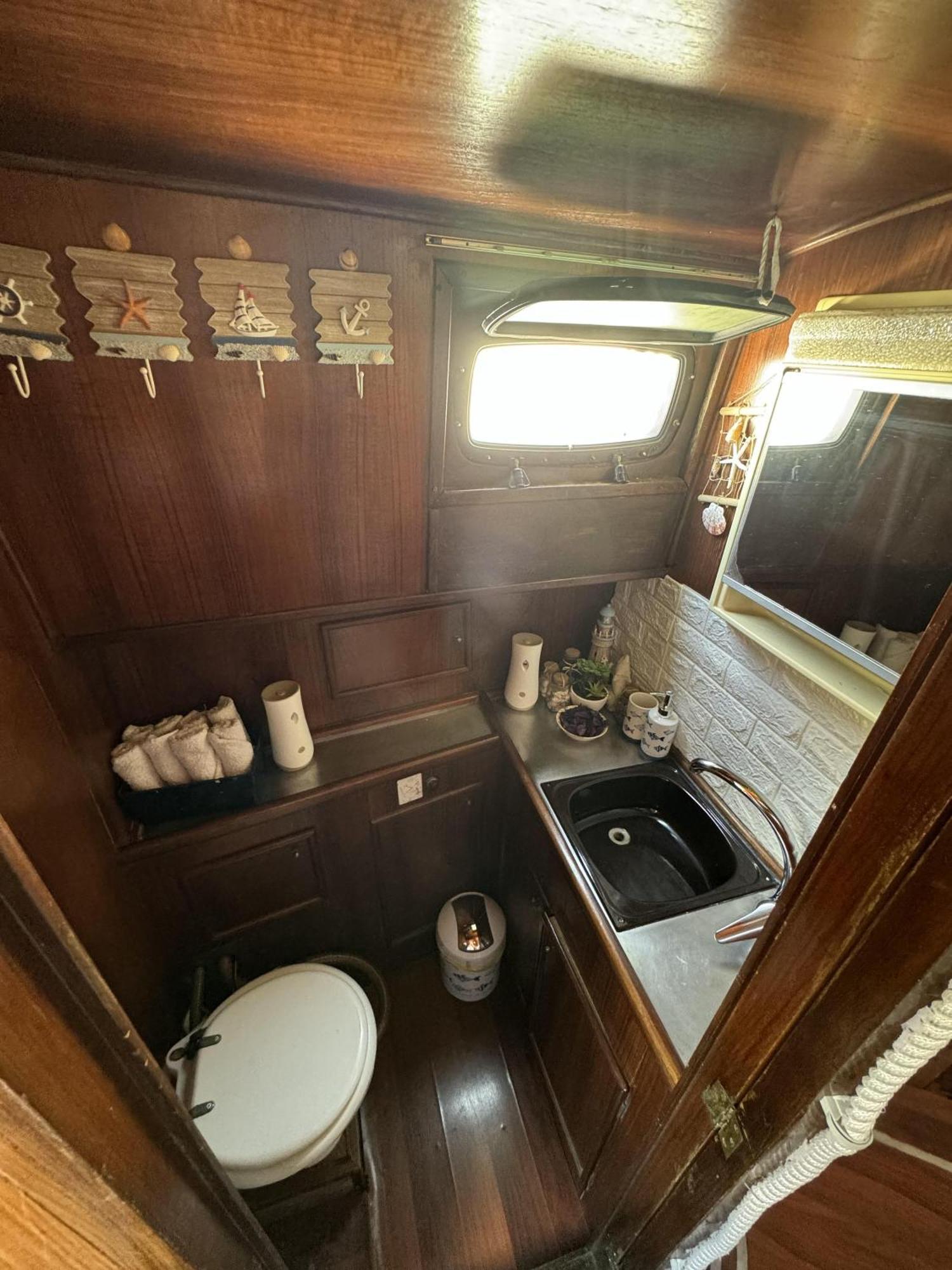 Aloha Jak'S Boat Alassio Exterior foto